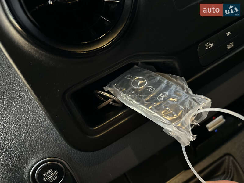 Грузовой фургон Mercedes-Benz Sprinter 2021 в Стрые