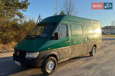 Микроавтобус грузовой (до 3,5т) Mercedes-Benz Sprinter 1996 в Киеве