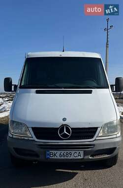 Вантажний фургон Mercedes-Benz Sprinter 2005 в Зорі
