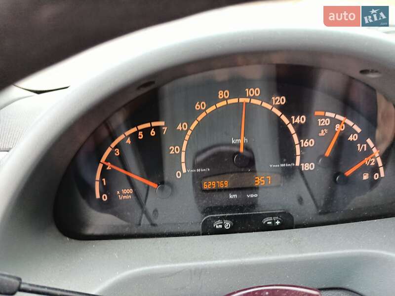 Микроавтобус Mercedes-Benz Sprinter 2005 в Черновцах