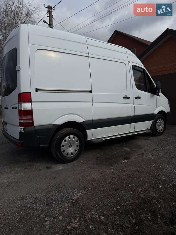 Грузовой фургон Mercedes-Benz Sprinter 2008 в Днепре