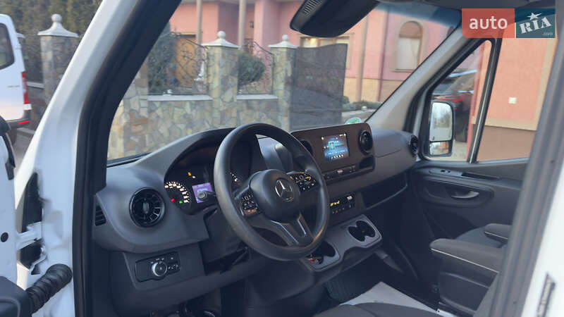 Грузовой фургон Mercedes-Benz Sprinter 2022 в Сваляве