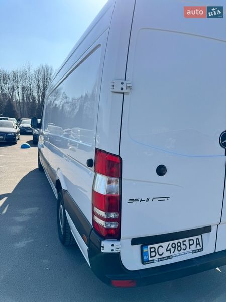 Грузовой фургон Mercedes-Benz Sprinter 2016 в Львове