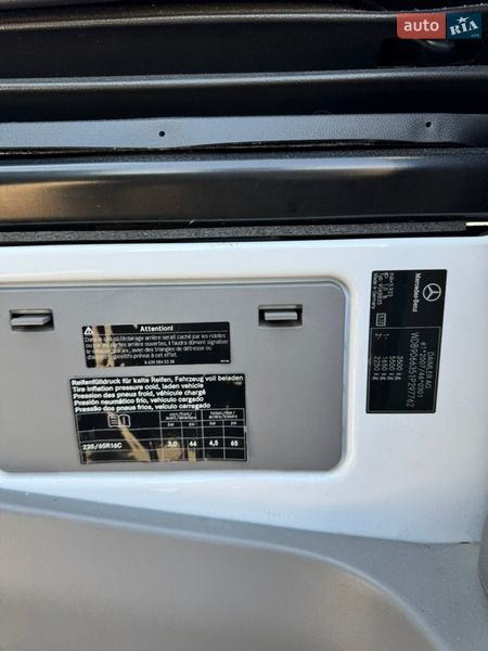 Грузовой фургон Mercedes-Benz Sprinter 2016 в Львове