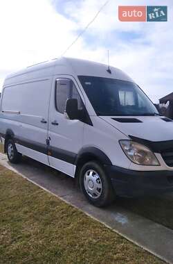 Грузовой фургон Mercedes-Benz Sprinter 2011 в Стрые