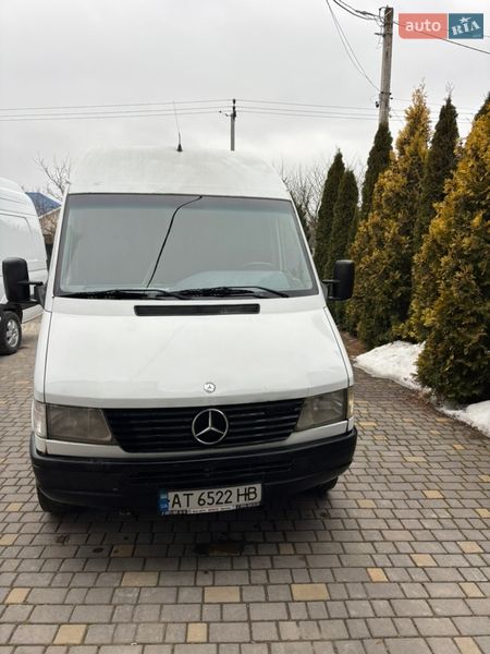 Mercedes-Benz Sprinter 2000