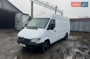 Вантажний фургон Mercedes-Benz Sprinter 2005 в Харкові