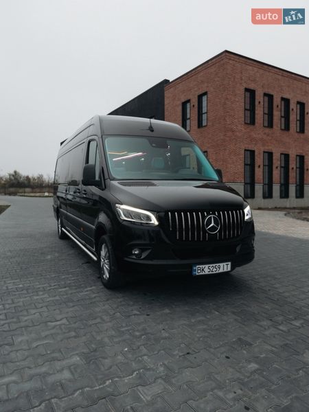 Mercedes-Benz Sprinter 2021