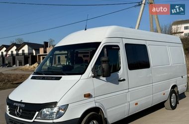Грузопассажирский фургон Mercedes-Benz Sprinter 2004 в Чорткове