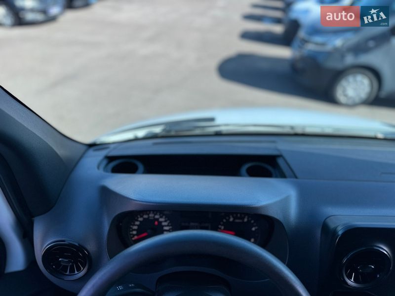 Грузовой фургон Mercedes-Benz Sprinter 2018 в Киеве