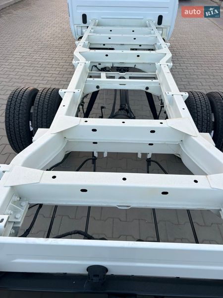 Шасси Mercedes-Benz Sprinter 2004 в Луцке