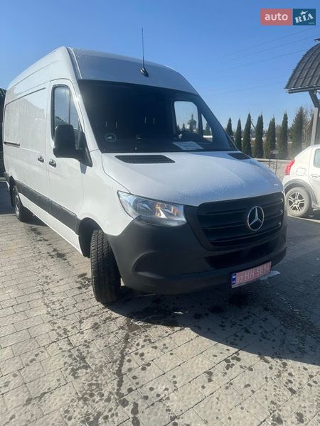 Mercedes-Benz Sprinter 2021