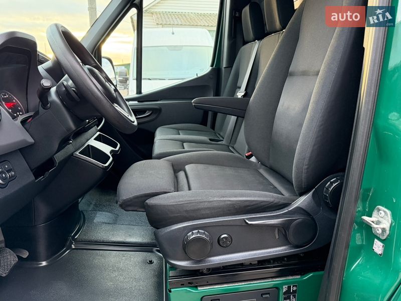 Грузовой фургон Mercedes-Benz Sprinter 2020 в Ровно