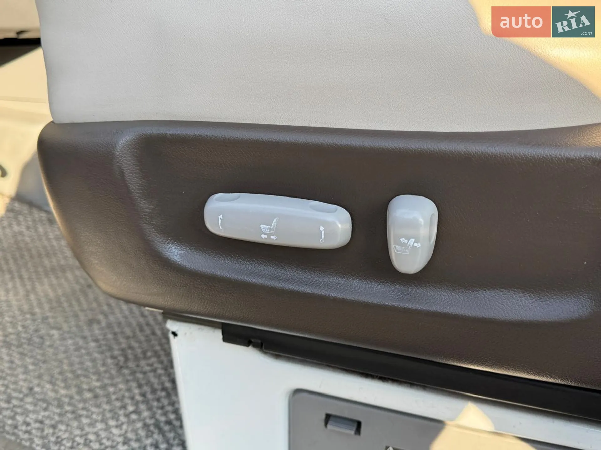 2015 Mercedes-Benz Sprinter - мініатюра 45