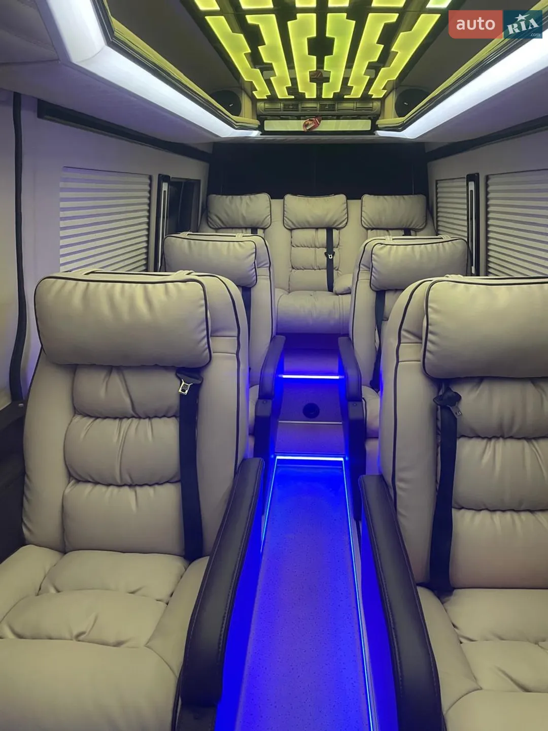 2015 Mercedes-Benz Sprinter - мініатюра 62