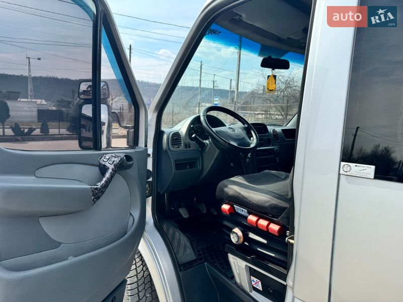 Грузопассажирский фургон Mercedes-Benz Sprinter 2006 в Могилев-Подольске