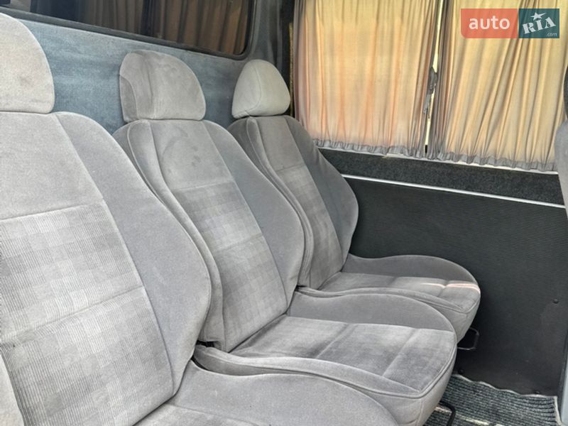 Грузопассажирский фургон Mercedes-Benz Sprinter 2006 в Могилев-Подольске