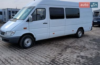Грузопассажирский фургон Mercedes-Benz Sprinter 2005 в Нововолынске