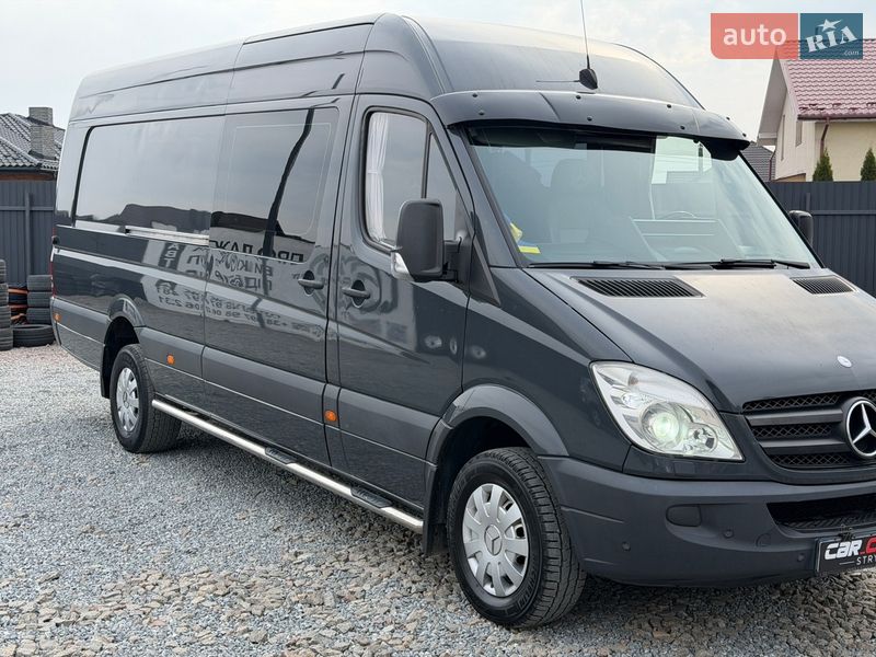 Микроавтобус Mercedes-Benz Sprinter 2011 в Стрые