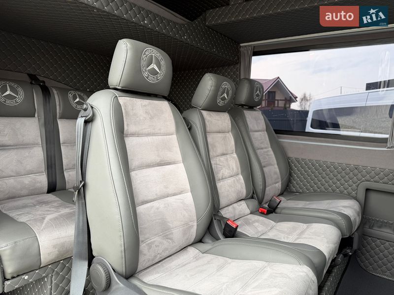 Микроавтобус Mercedes-Benz Sprinter 2011 в Стрые