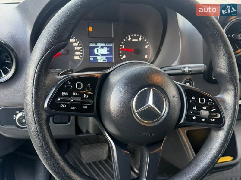 Грузовой фургон Mercedes-Benz Sprinter 2019 в Ровно фото 22 Грузовой фургон Mercedes-Benz Sprinter 2019 в Ровно