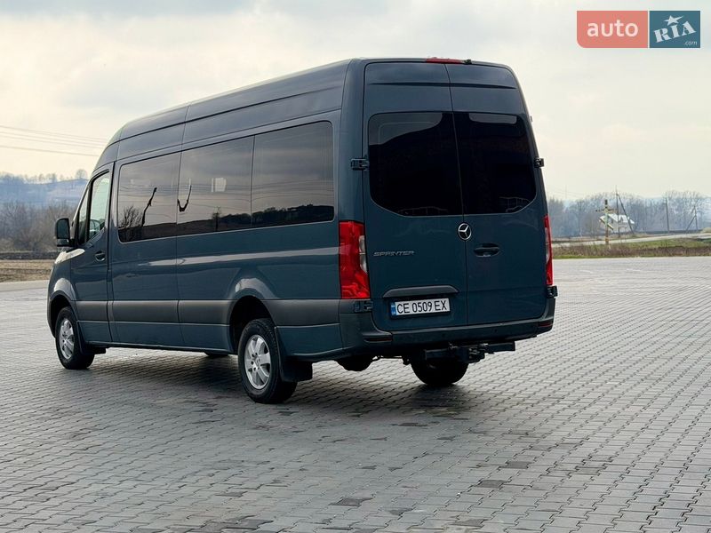 Минивэн Mercedes-Benz Sprinter 2019 в Черновцах