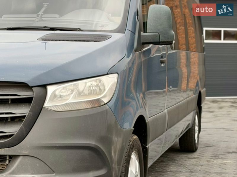 Минивэн Mercedes-Benz Sprinter 2019 в Черновцах