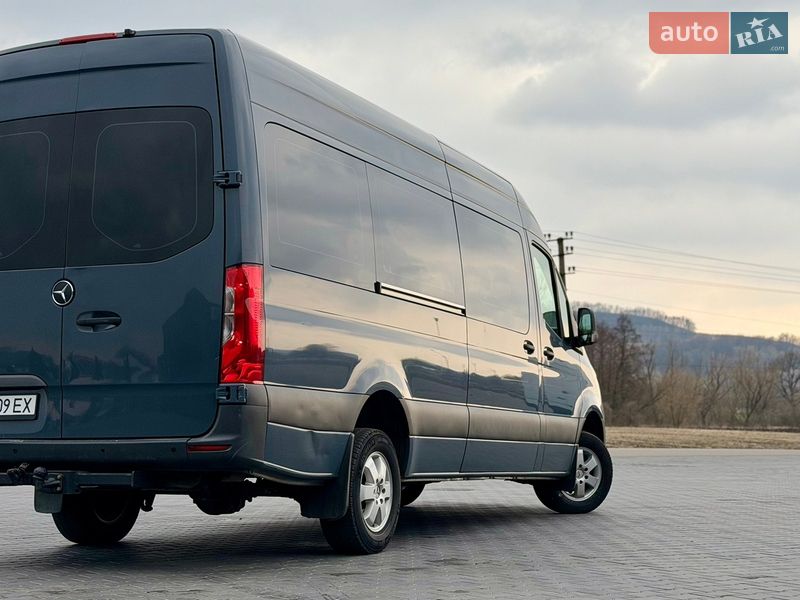 Минивэн Mercedes-Benz Sprinter 2019 в Черновцах