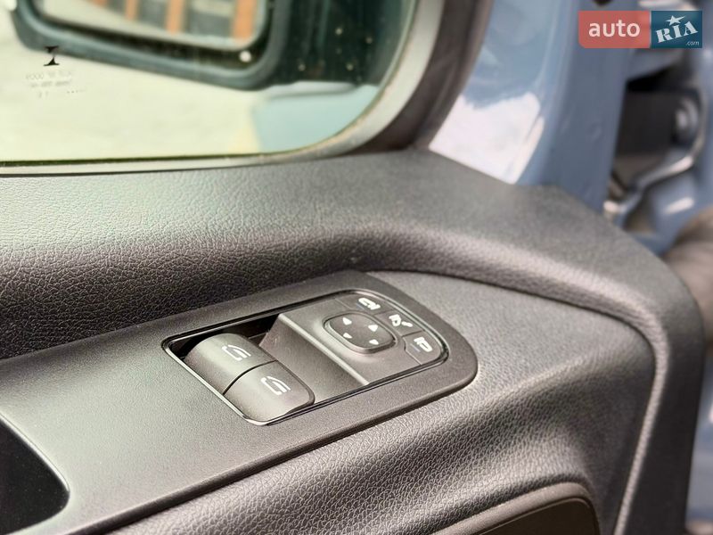 Минивэн Mercedes-Benz Sprinter 2019 в Черновцах