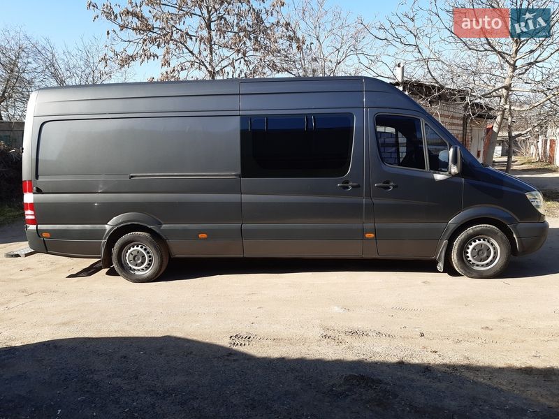 Грузопассажирский фургон Mercedes-Benz Sprinter 2011 в Николаеве