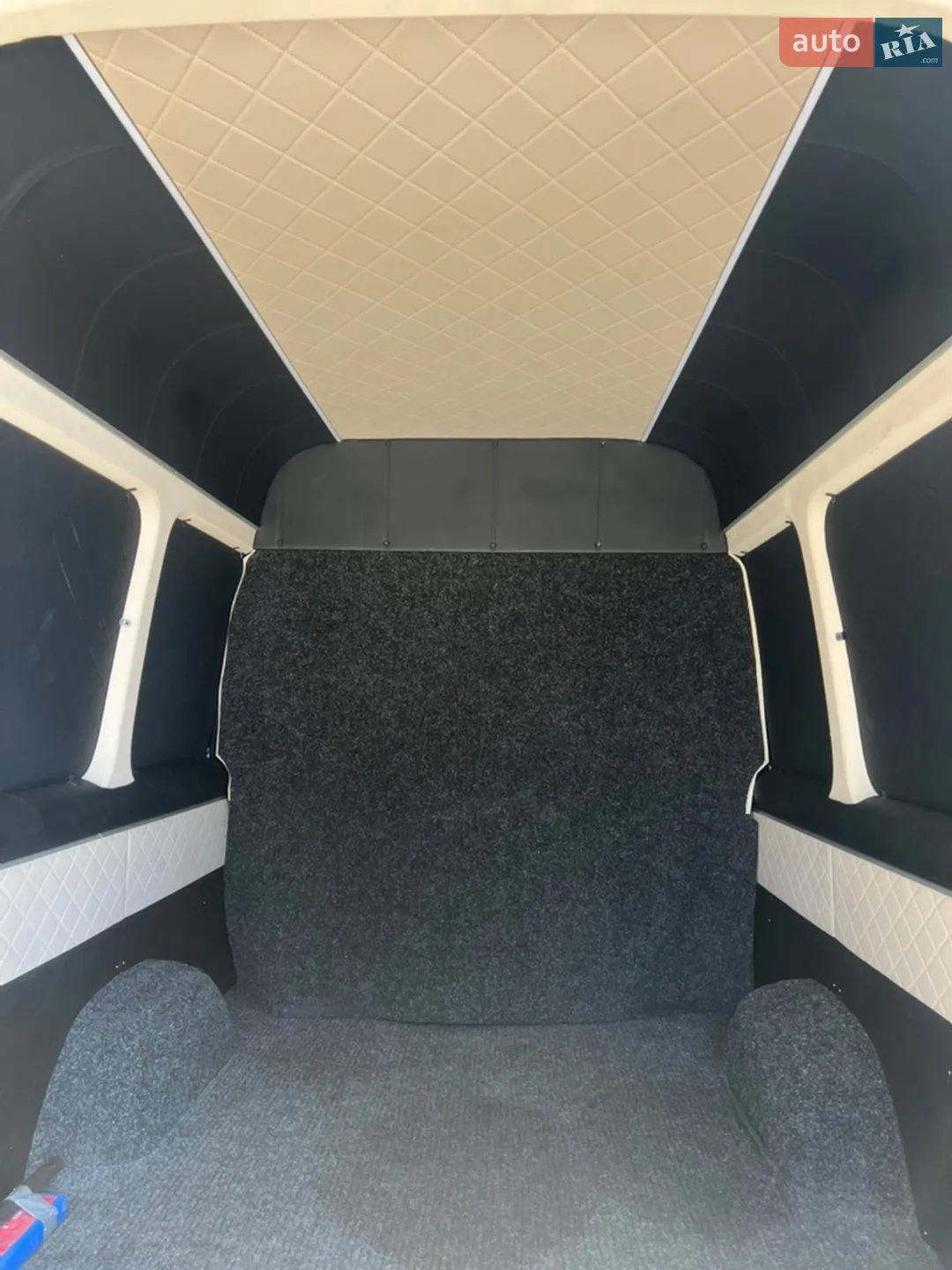 2017 Mercedes-Benz Sprinter - мініатюра 3