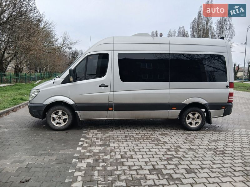 Mercedes-Benz Sprinter 2012