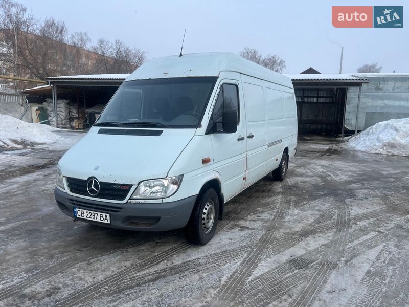 Грузовой фургон Mercedes-Benz Sprinter 2005 в Нежине