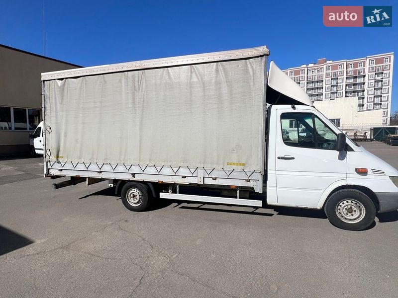 Mercedes-Benz Sprinter 2005