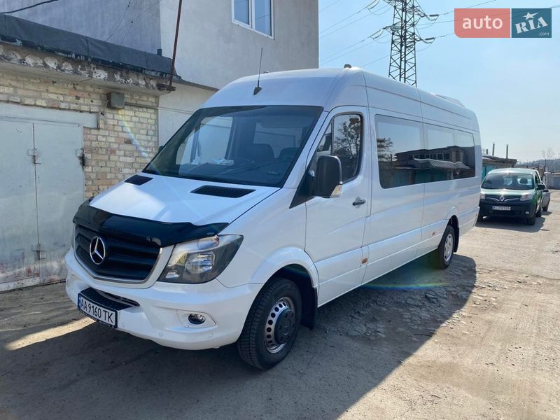 Mercedes-Benz Sprinter 2011