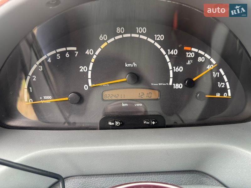 Грузопассажирский фургон Mercedes-Benz Sprinter 2005 в Самборе