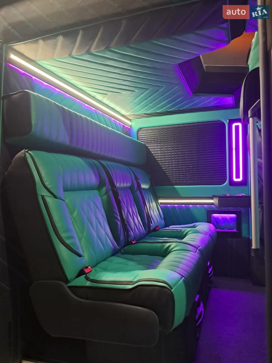 2022 Mercedes-Benz Sprinter - мініатюра 13