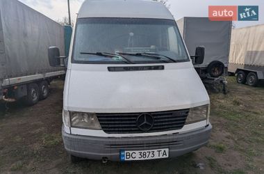 Грузопассажирский фургон Mercedes-Benz Sprinter 1995 в Мостиске
