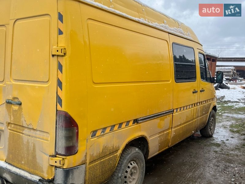 Грузовой фургон Mercedes-Benz Sprinter 1998 в Путиле