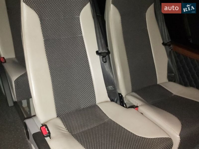 Микроавтобус Mercedes-Benz Sprinter 2000 в Одессе