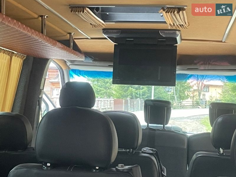Седан Mercedes-Benz Sprinter 2015 в Ужгороде