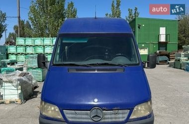 Грузопассажирский фургон Mercedes-Benz Sprinter 2005 в Днепре
