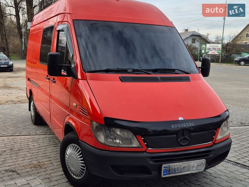 Грузовой фургон Mercedes-Benz Sprinter 2005 в Надворной