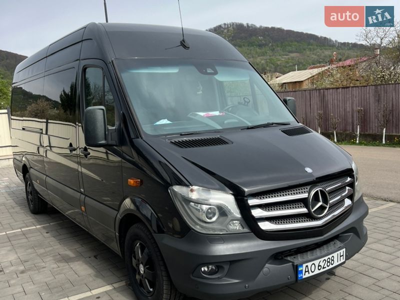 Микроавтобус Mercedes-Benz Sprinter 2017 в Сваляве