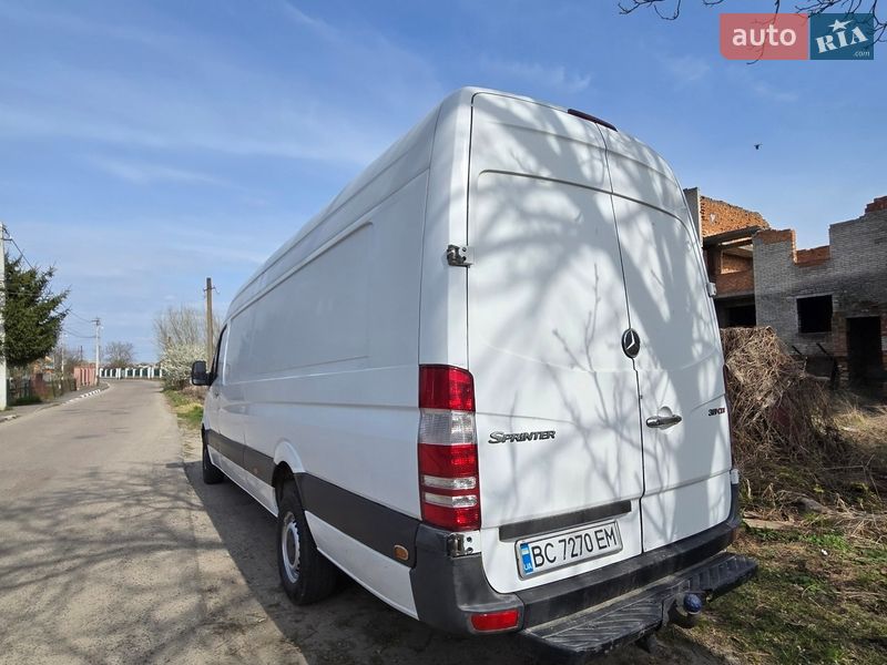 Грузовой фургон Mercedes-Benz Sprinter 2013 в Самборе фото 8 Грузовой фургон Mercedes-Benz Sprinter 2013 в Самборе
