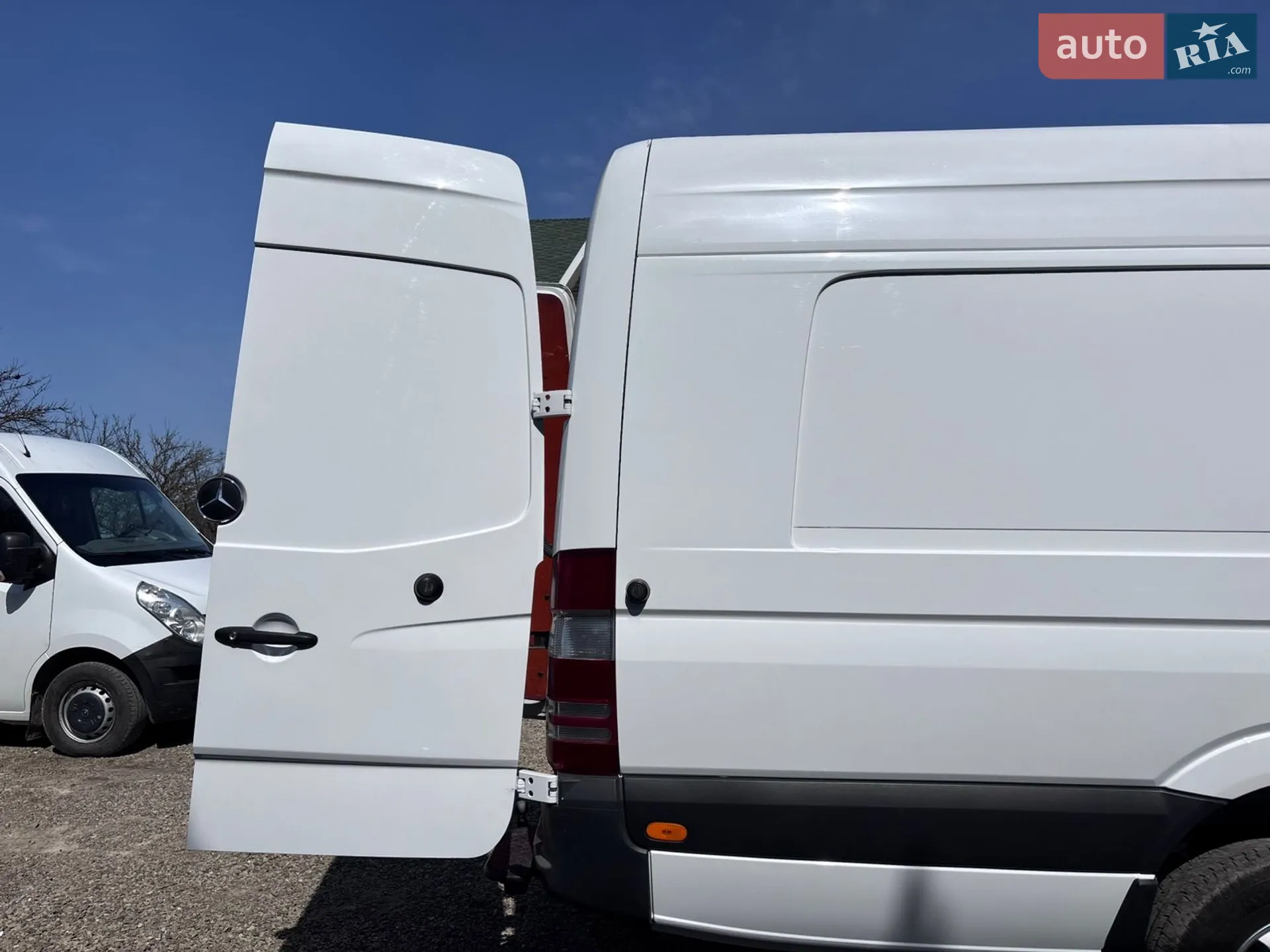 2014 Mercedes-Benz Sprinter - мініатюра 22