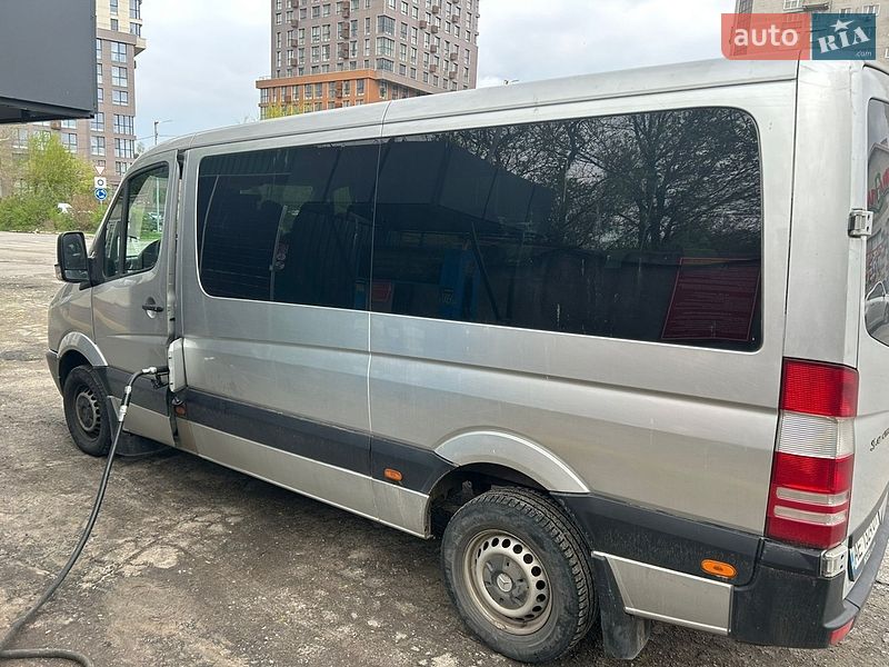 Микроавтобус Mercedes-Benz Sprinter 1996 в Днепре