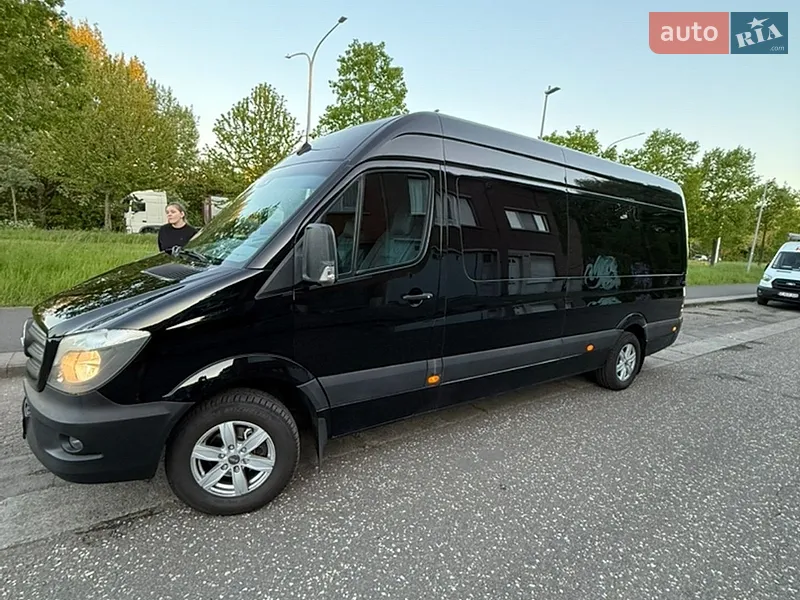 Mercedes-Benz Sprinter