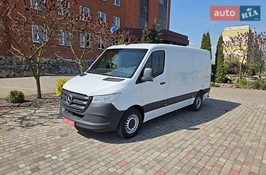Грузовой фургон Mercedes-Benz Sprinter 2021 в Нововолынске