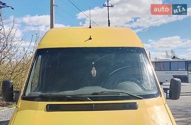 Вантажопасажирський фургон Mercedes-Benz Sprinter 2005 в Кременці